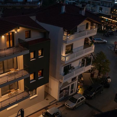 Element Suites - Yellow - Apt 2Bd - Kalambaka Bagian luar foto
