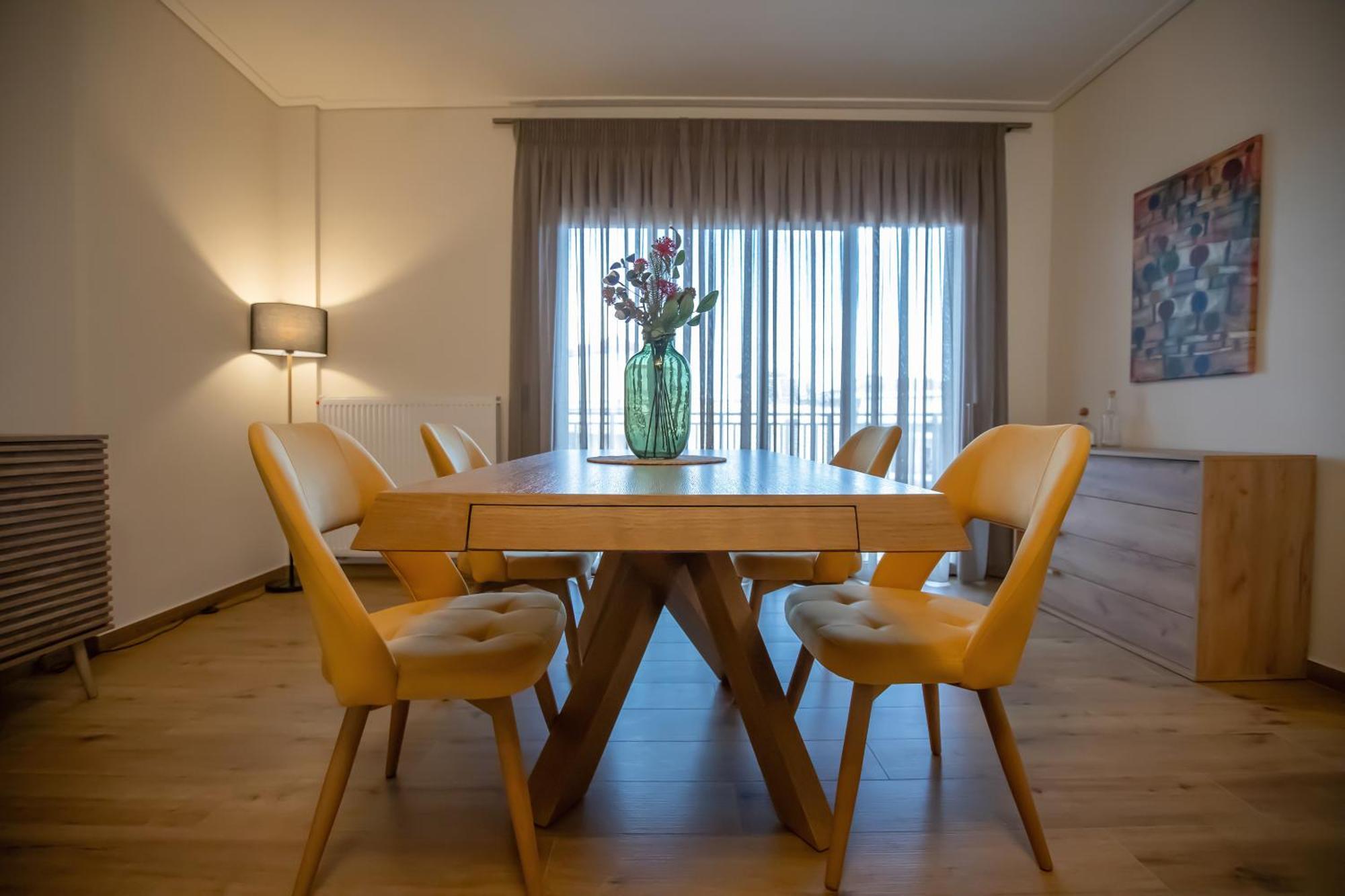 Element Suites - Yellow - Apt 2Bd - Kalambaka Bagian luar foto